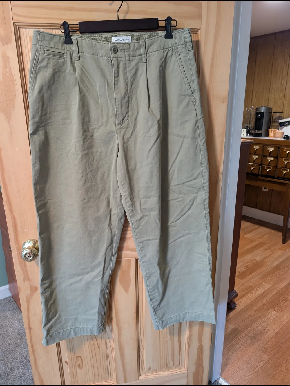 Banana Republic Olive Green Men's Chino Pants